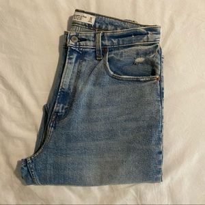 Abercrombie & Fitch ‘The 90’s Straight’ Ultra High Rise